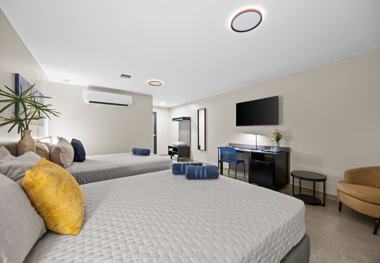 Rent by room in Carolina - OB | Double Queen Suite