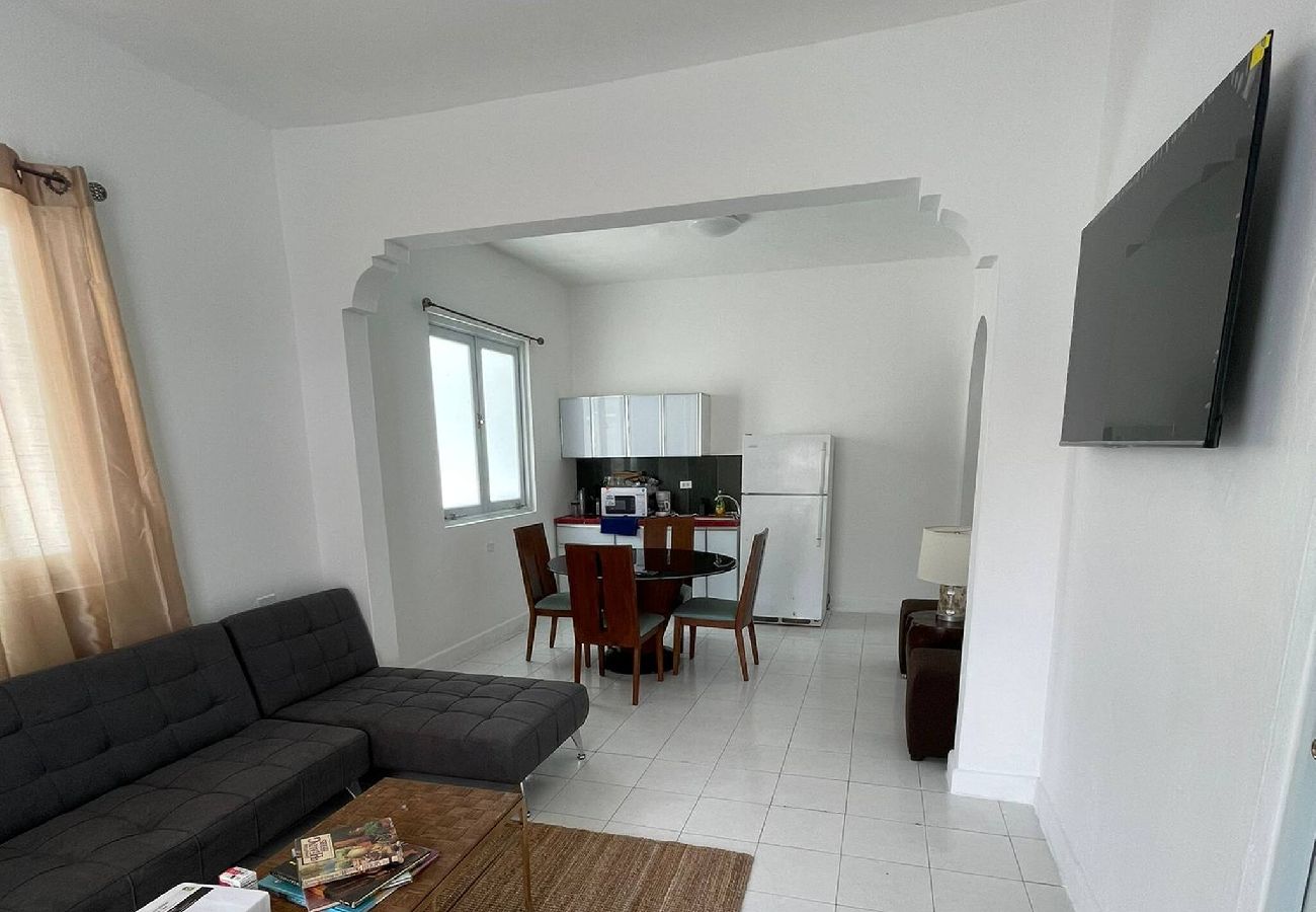 House in San Juan - Cozy Family Apartment at San Juan 