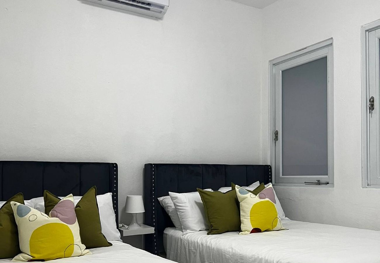 House in San Juan - Cozy Family Apartment at San Juan 