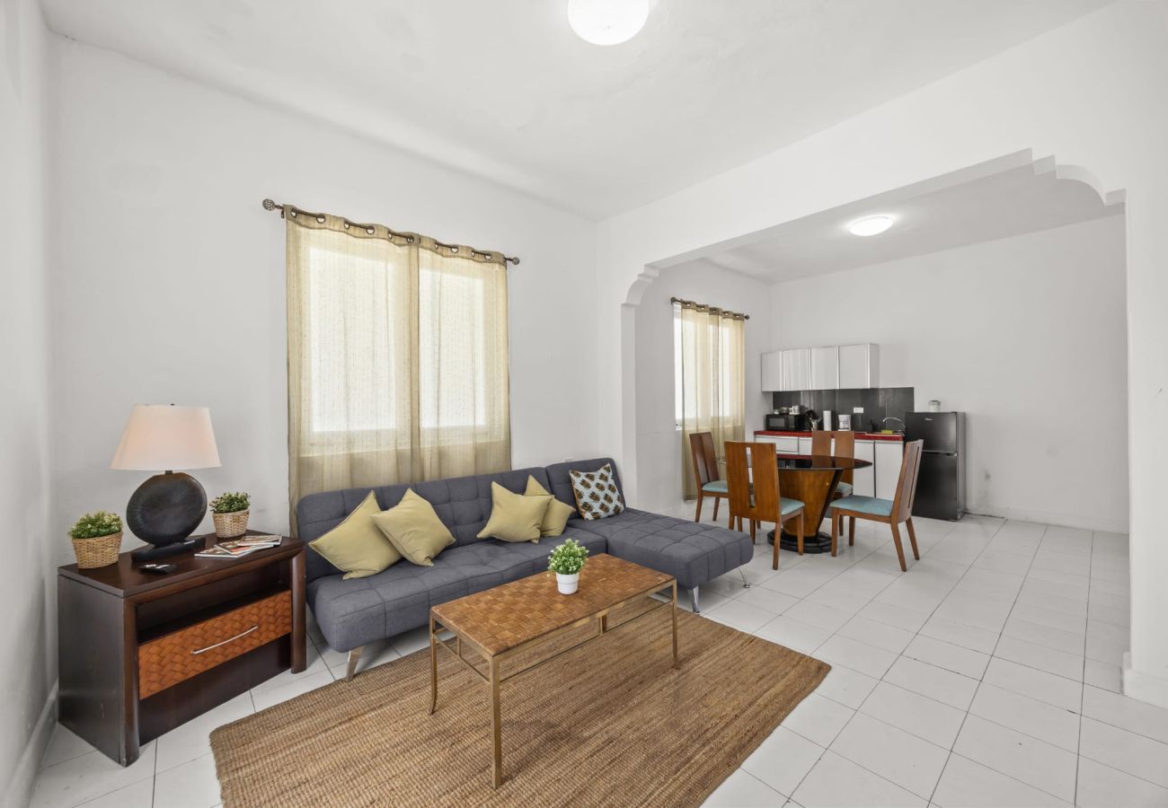 House in San Juan - Cozy Family Apartment at San Juan 