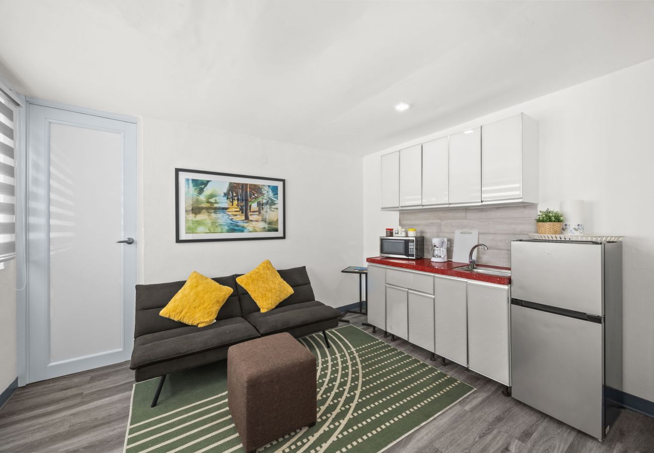 House in San Juan - Cozy Retreat for 3 | Near Airport & Old San Juan