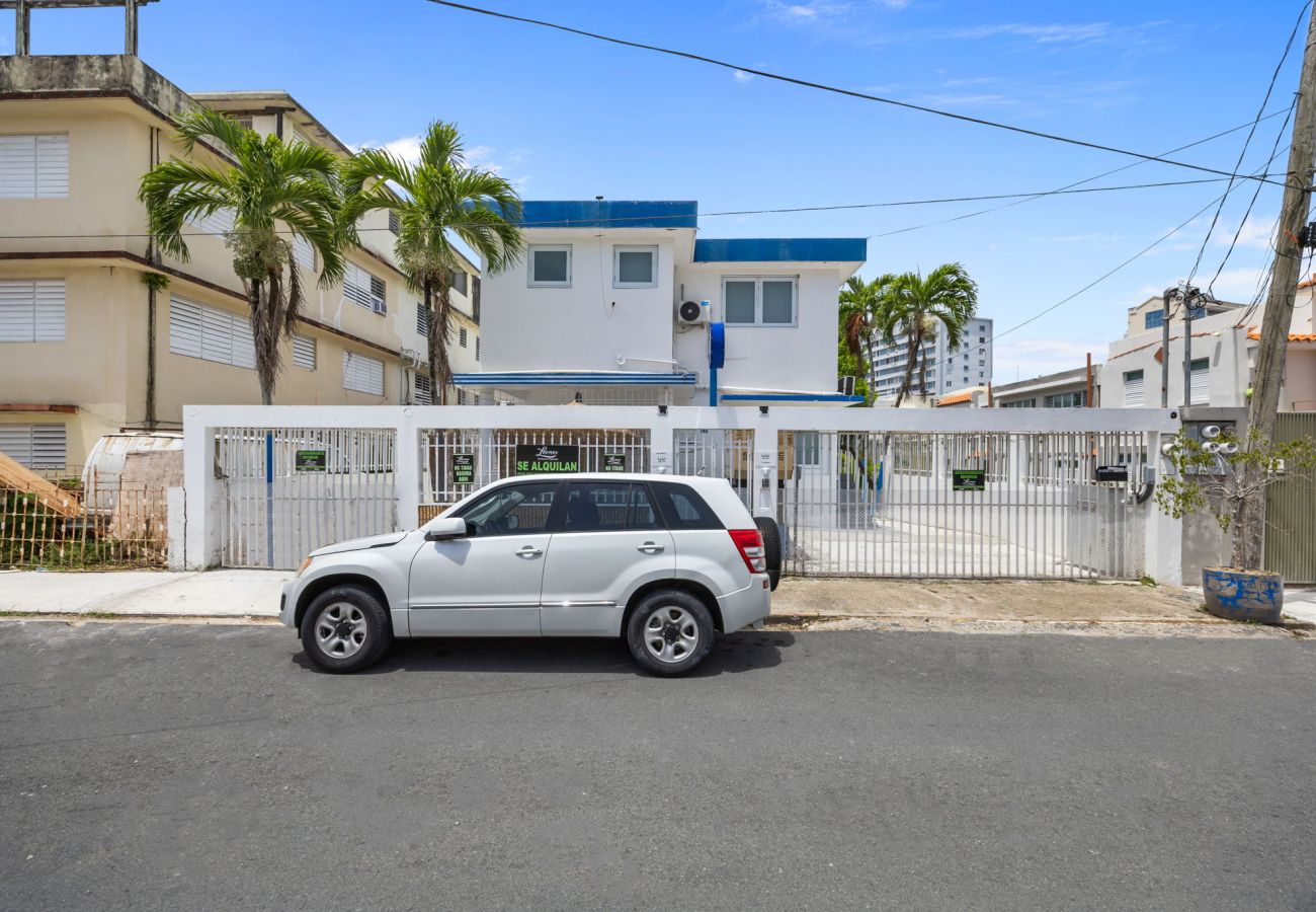 House in San Juan - Comfortable Group Stay | Sleeps 5 | Great Location