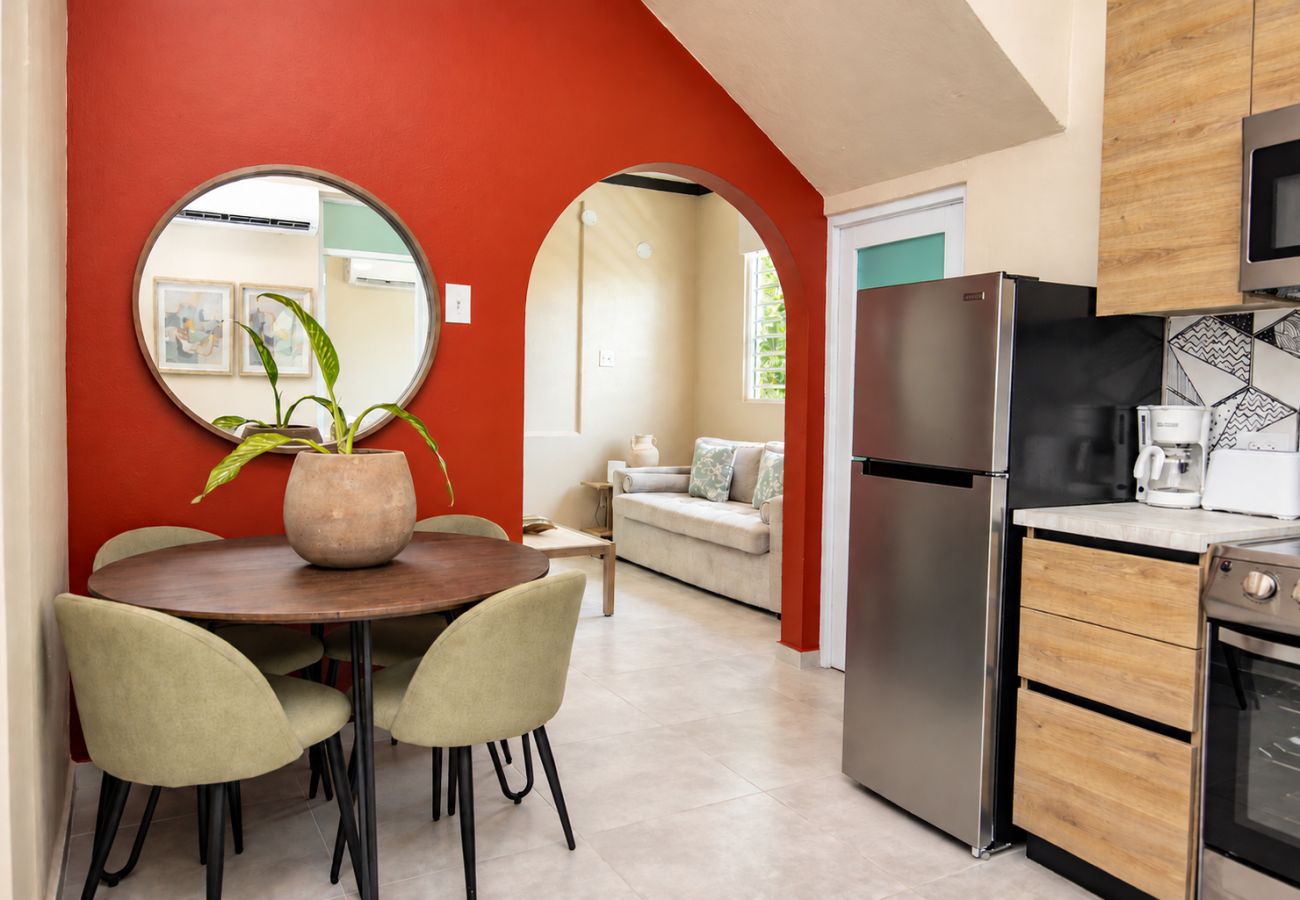 Apartment in San Juan - Cozy 2 Br Apartment Steps from La Cerra 