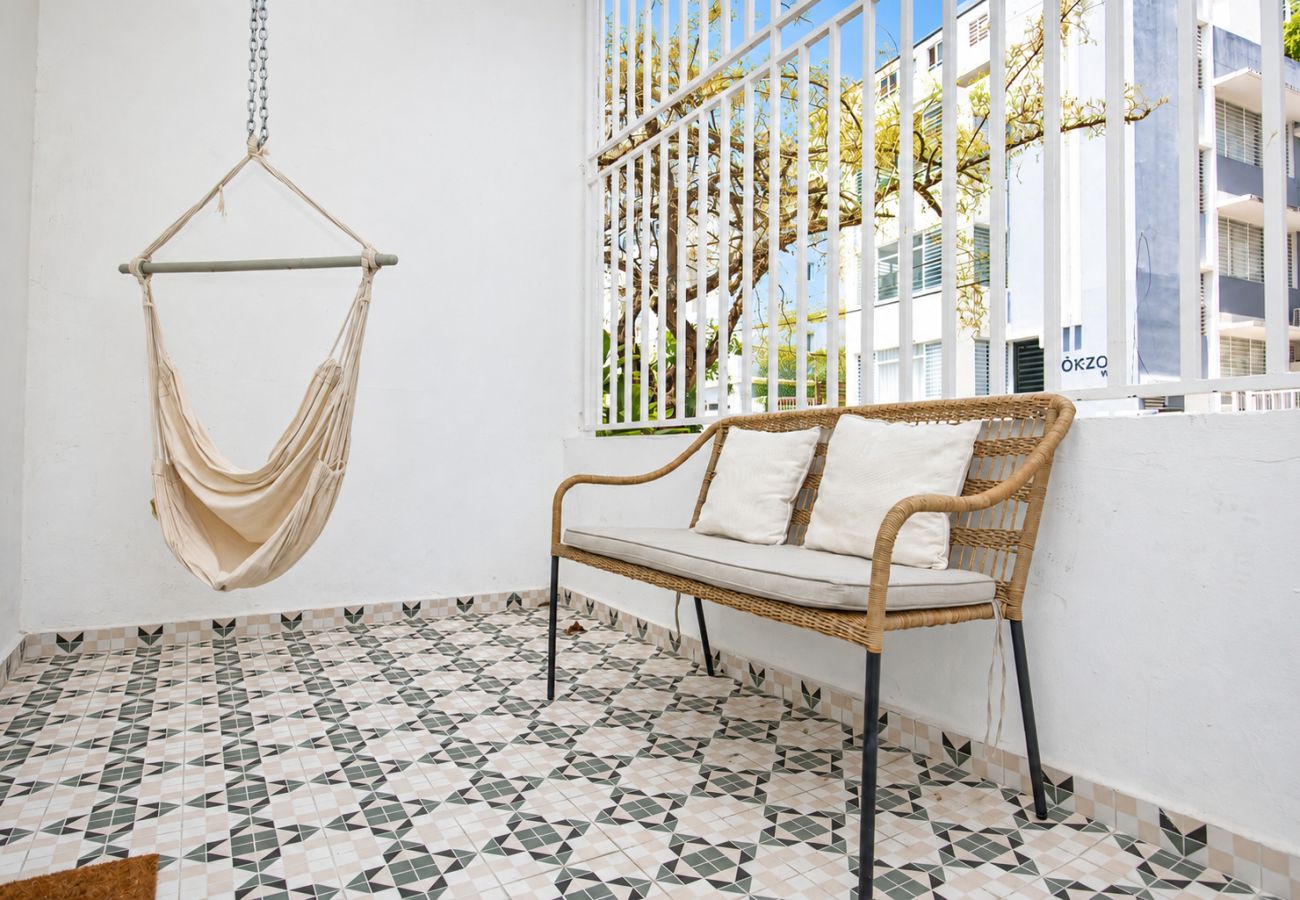 Apartment in San Juan - Cozy 2 Br Apartment Steps from La Cerra 