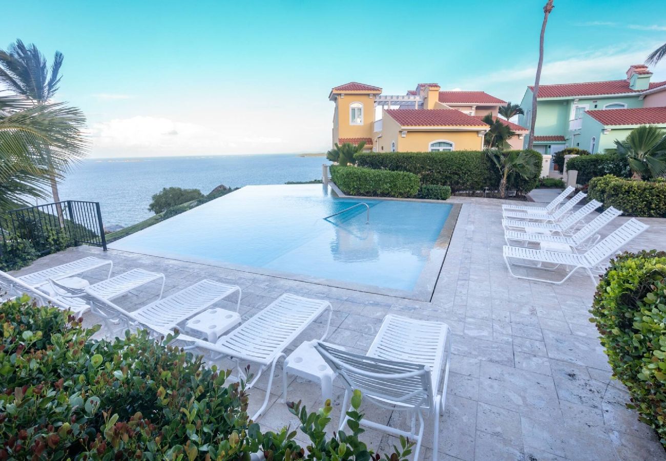 Condominium in Fajardo - *Azul Marino* Golf & Ocean View Luxury Condo 