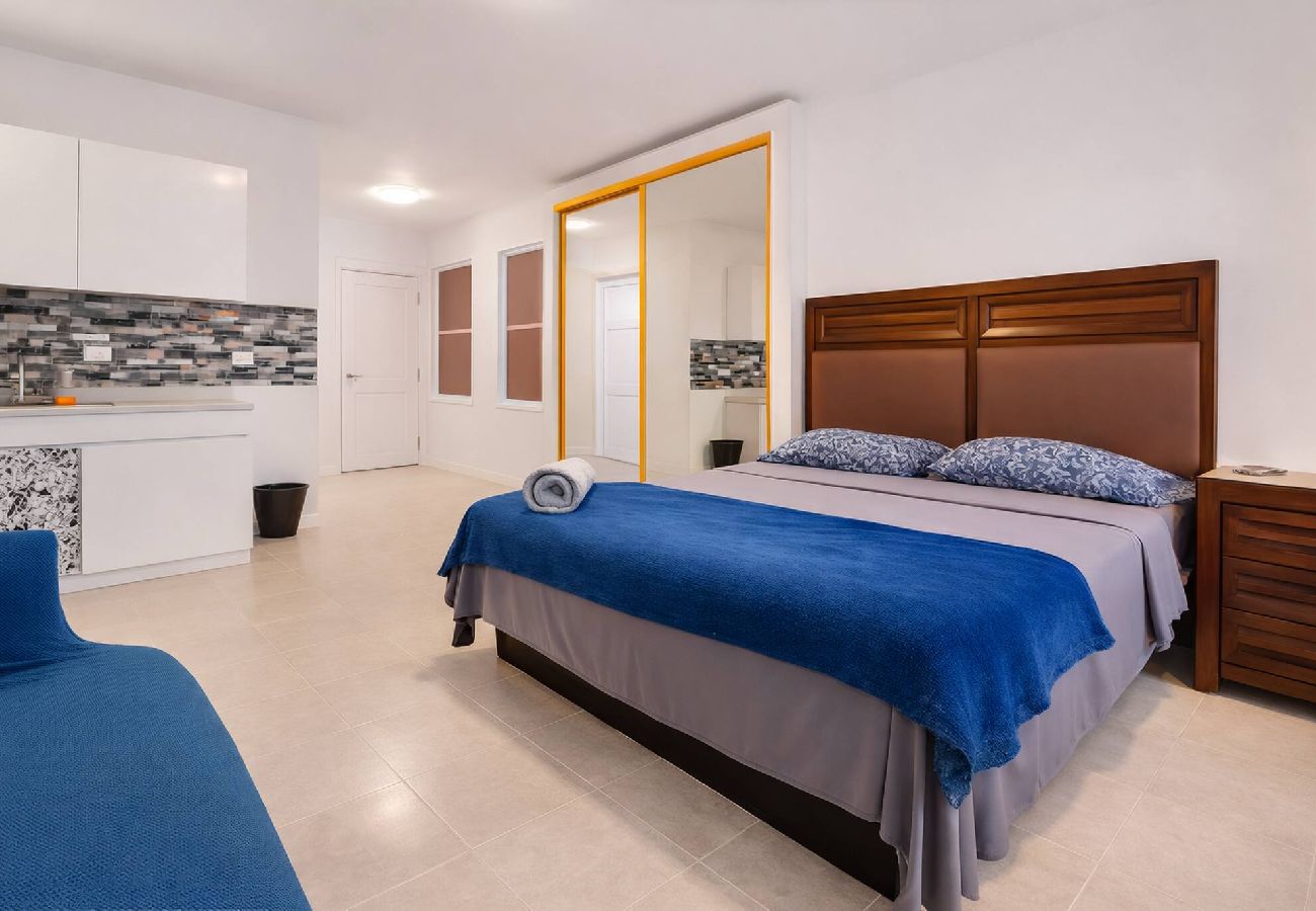 House in Dorado - 9 br in dorado 