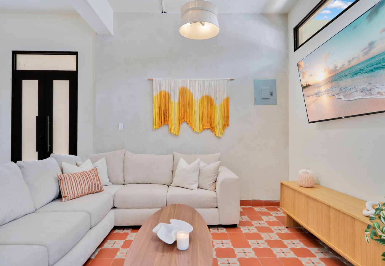House in San Juan - Vibrant Santurce Caribbean Escape | 7BR w/ Rooftop