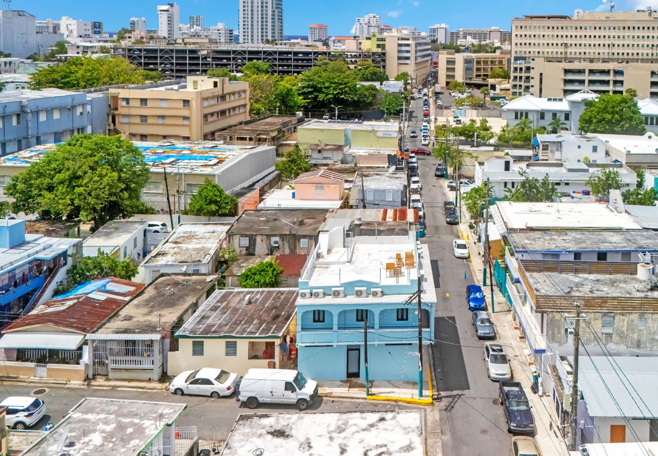 House in San Juan - Vibrant Santurce Caribbean Escape | 7BR w/ Rooftop