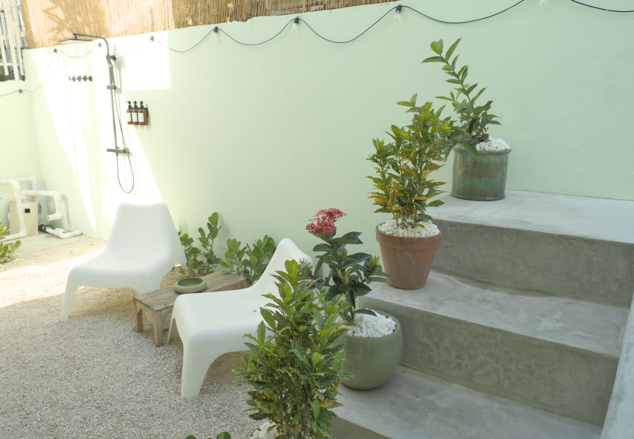 House in San Juan - 4BR Pool Home | 5 Min to Beach, San Juan