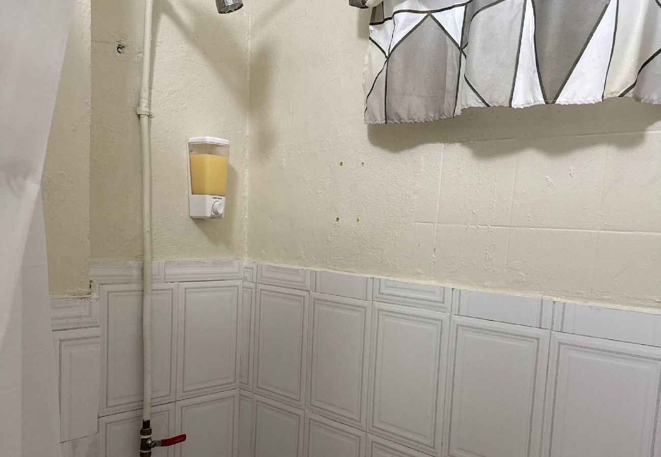 Apartment in Yauco - Boricua 2 | Eco Estudio con A/C y WiFi 