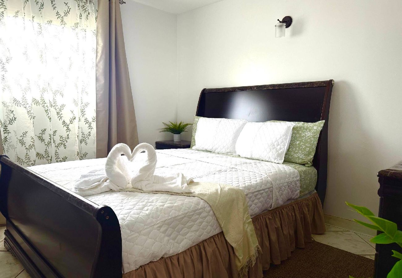 Apartment in Yauco - Brisas Apt | Comfort & WiFi with A/C 