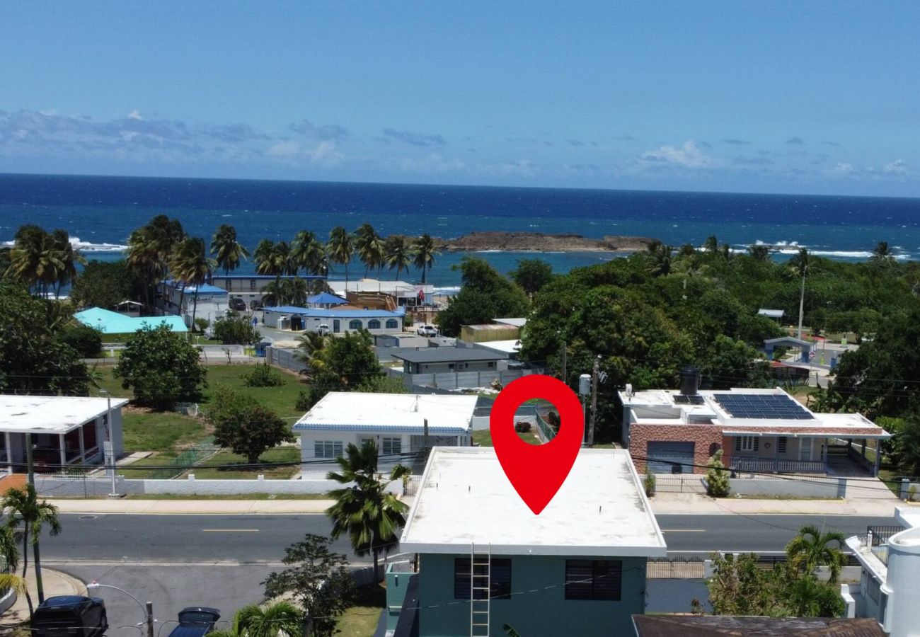 House in Camuy - 6BR Beachfront Compound w/ Generator & Games 
