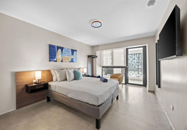 Rent by room in Carolina - Isla Verde Ocean Breeze | Luxury Beach Suites 1C