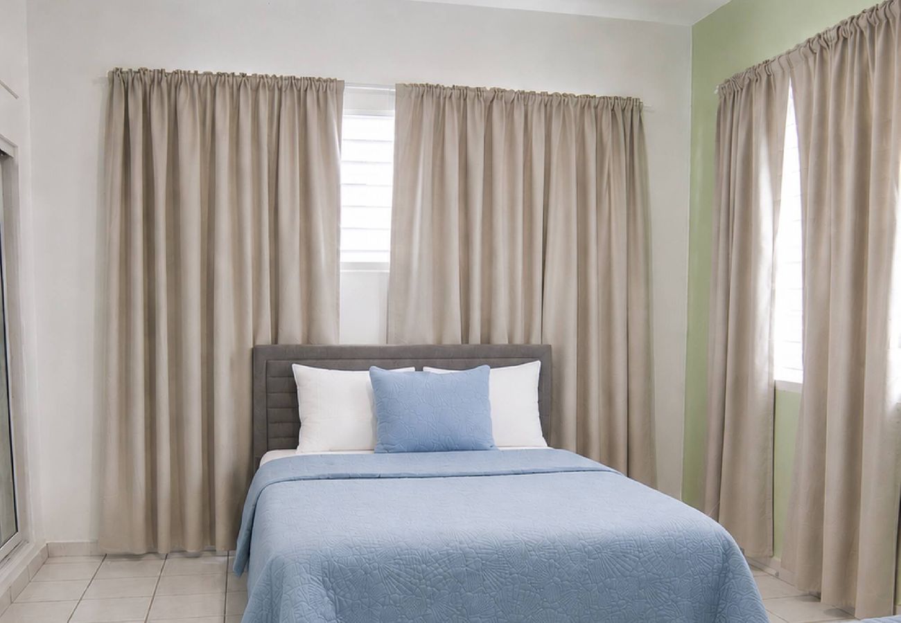 Apartment in San Juan - Budget 1BR Minutes from Escambron Beach 