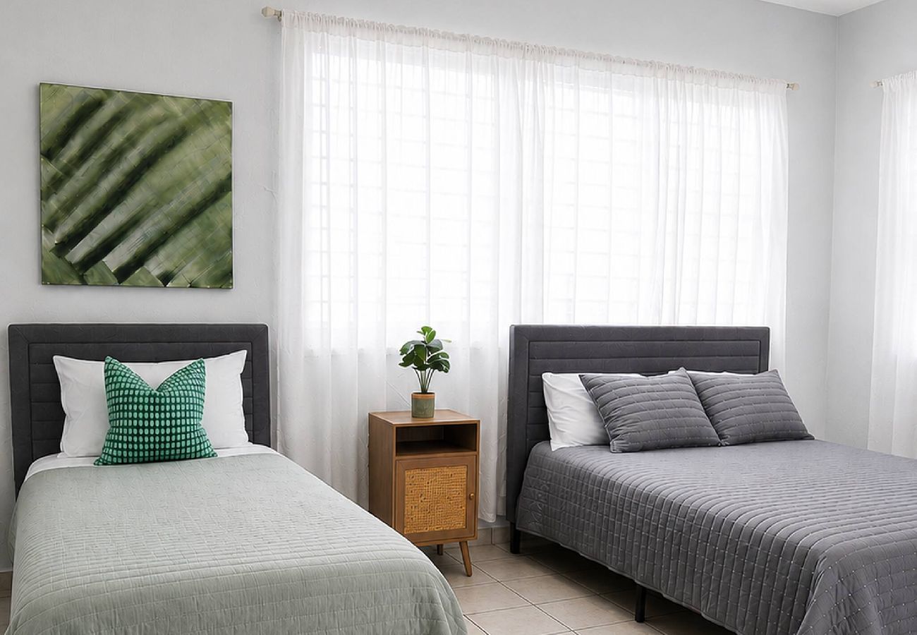 Apartment in San Juan - Spacious 1br Minutes from Escambron Beach and OSJ 