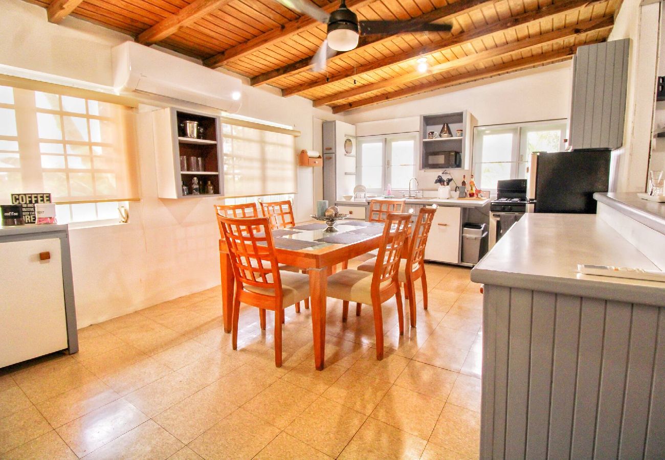 House in Rincon - Casa Isabel en Calvache Rincon PR for 6 people. 