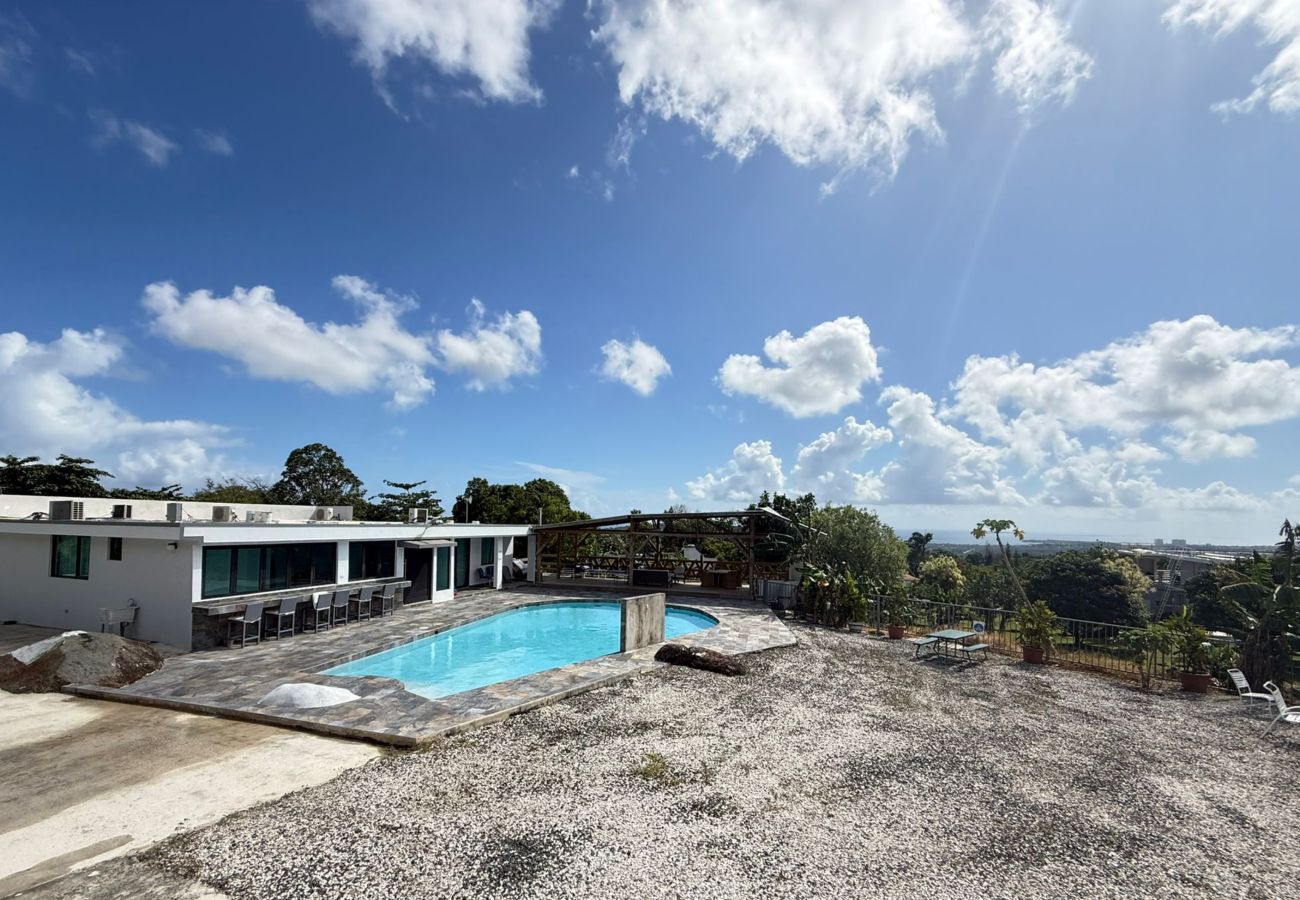 House in Río Grande - Casa Zarzal Mountain & Ocean Retreat