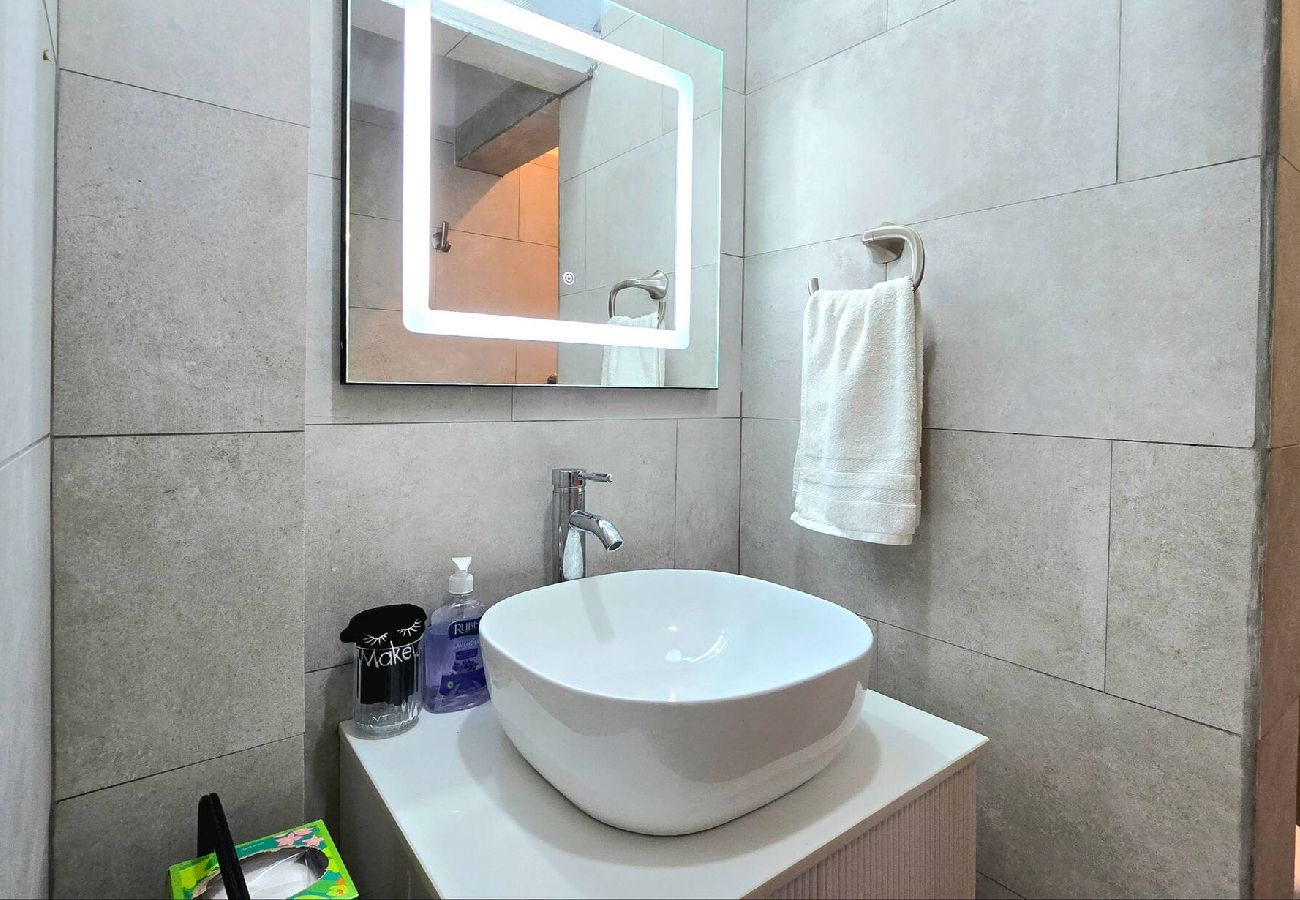 House in Arecibo - Arecibo - House, Close to Beach, Laundry, Wifi A/C 