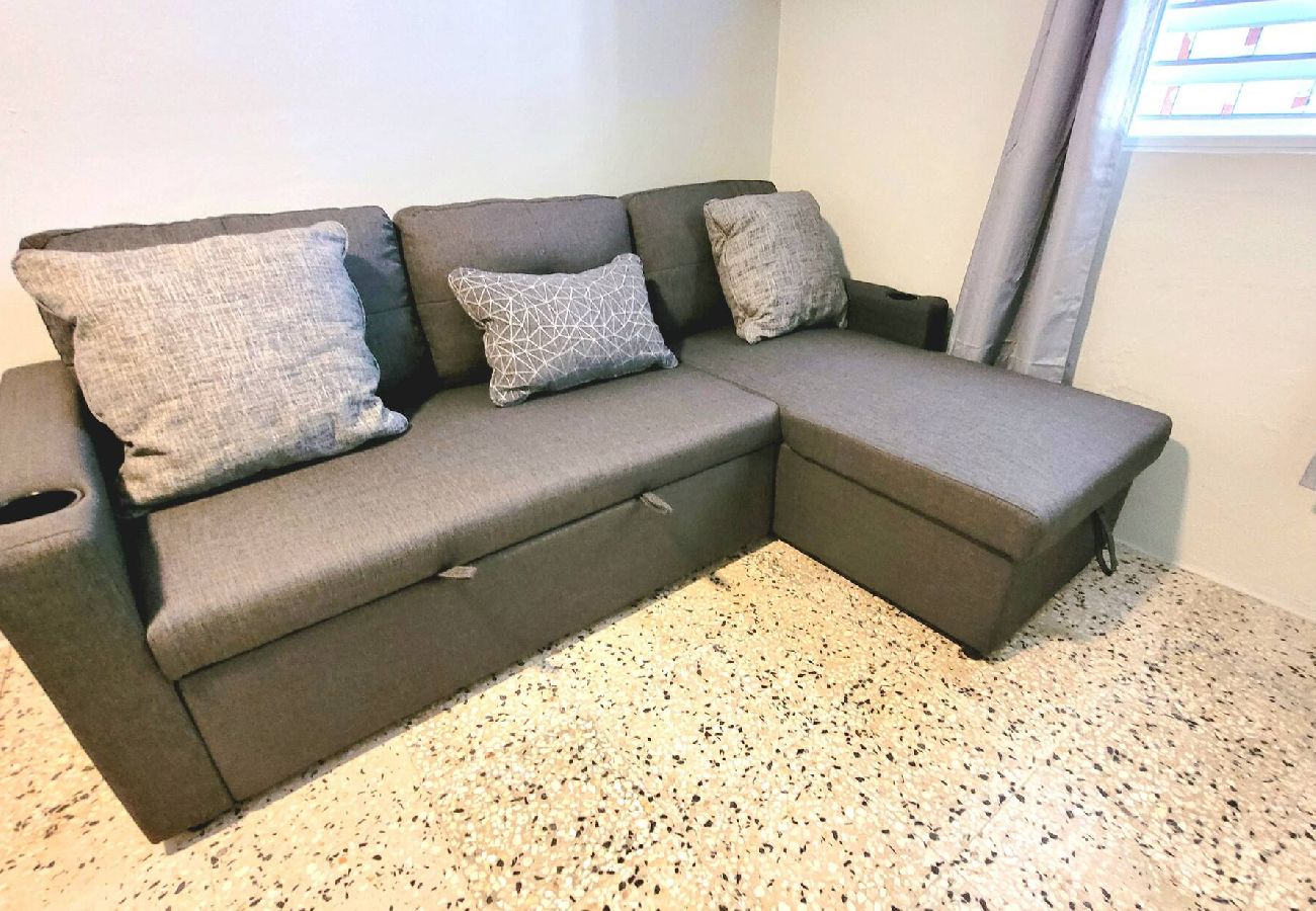 Apartment in Trujillo Alto - Family Apt · Crib · Free Parking