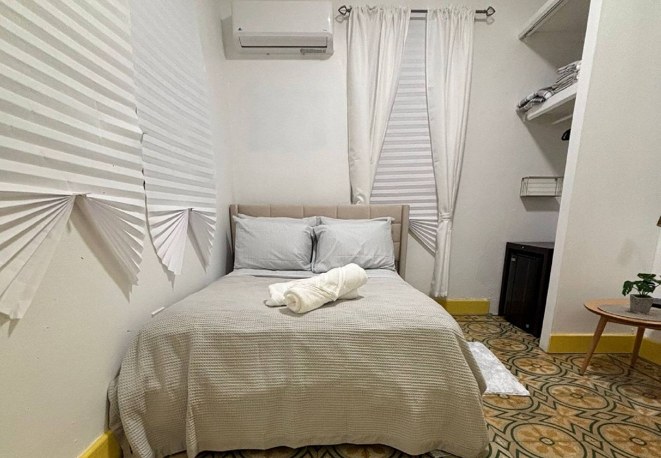 House in San Juan - -