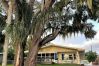 House in Polk City - Best sunsets in Winter Haven. Lakefront home 5 minutes from downtown!