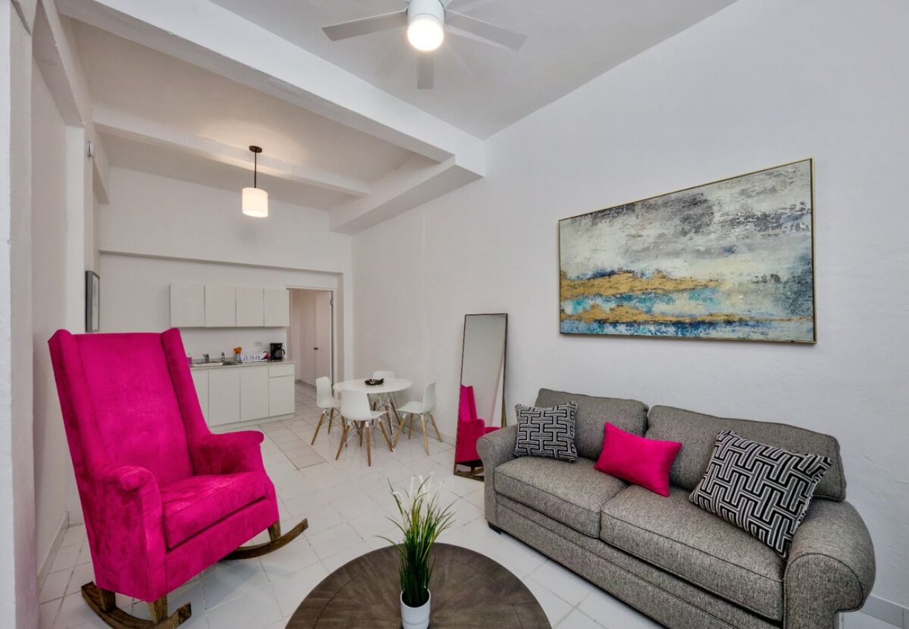 Apartment in San Juan - Chic Apt Near Old San Juan and Beach - Casa Pelayo 1