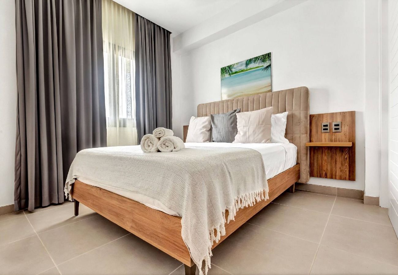 Condominium in Punta Cana - LIS4C04 - Apartamento de playa con piscina