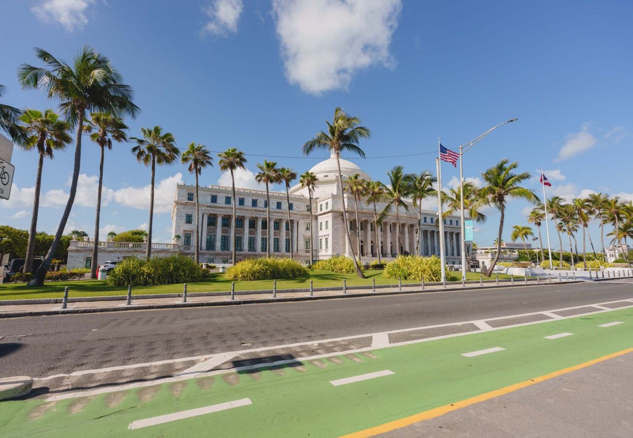 Apartment in San Juan - Elokut Loft 3 - Steps from Old San Juan and Escambron Beach