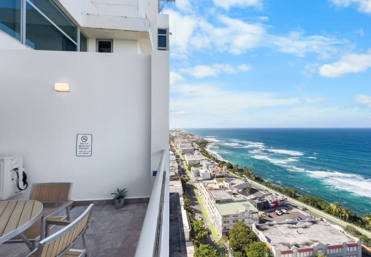 Apartment in San Juan - Atlantis | Oceanview Penthouse 